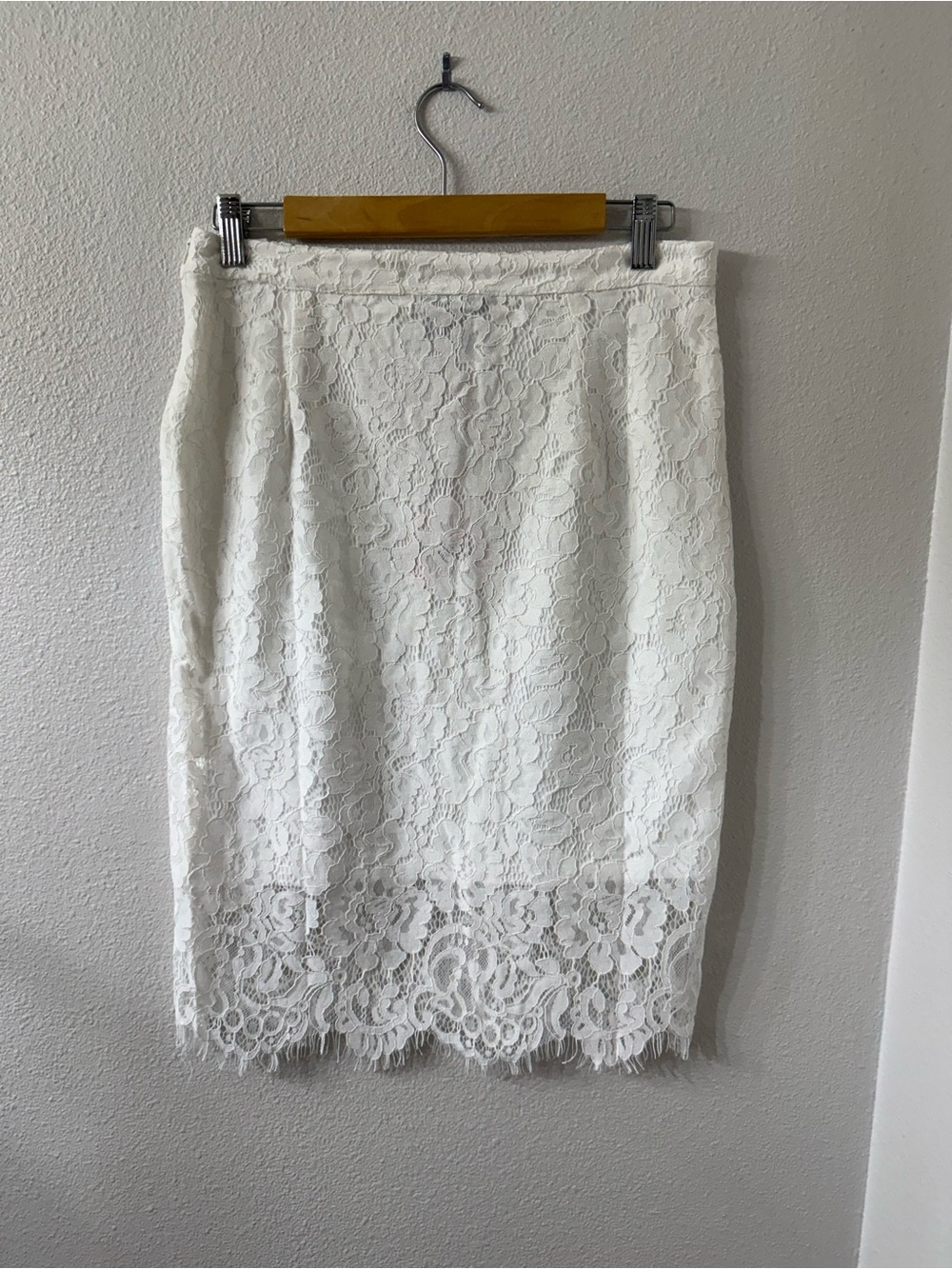 Hayden Los Angeles White Floral Lace Pencil Midi Skirt with Scalloped Hem, Large - Picture 3 of 5